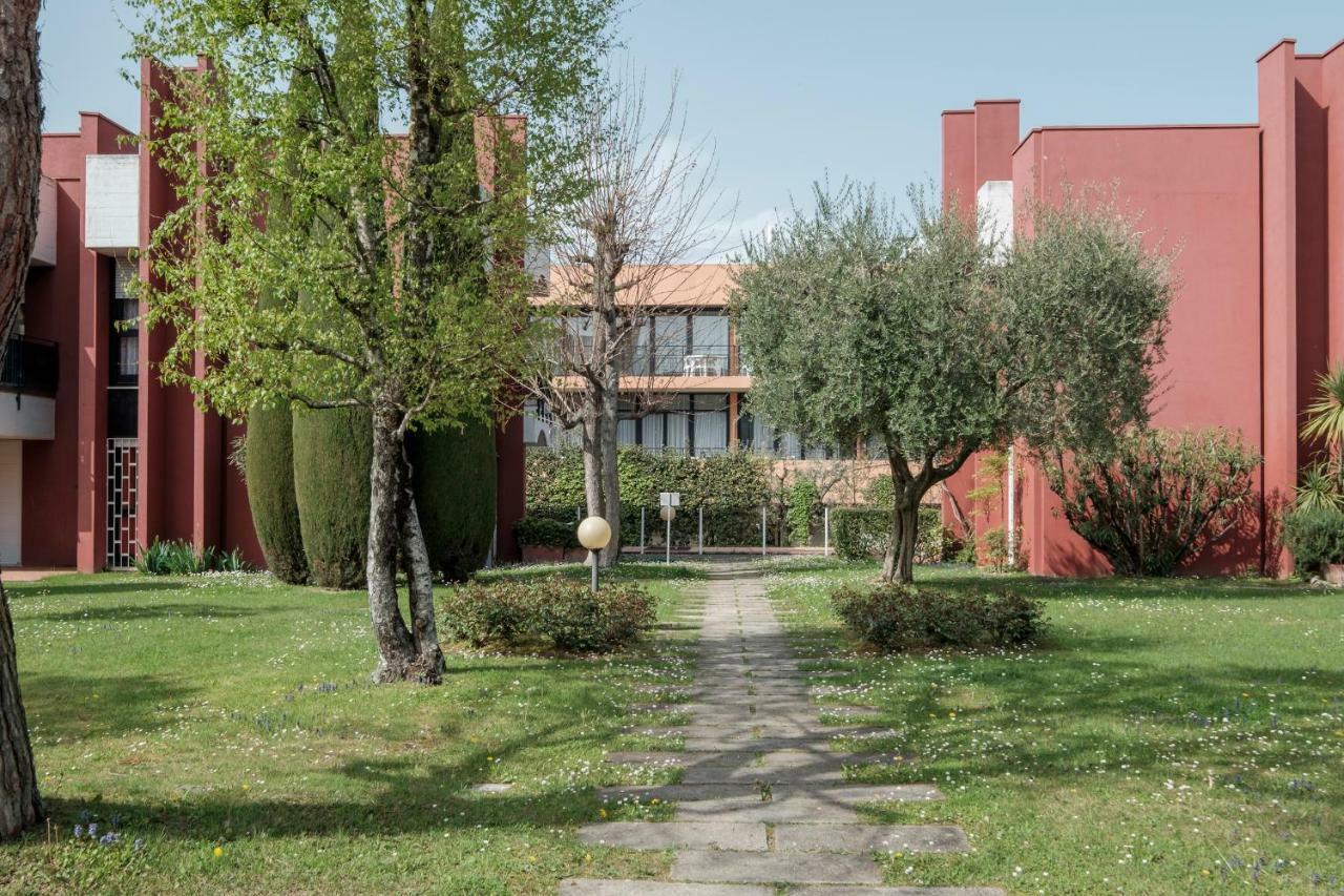 Residence Holiday Sirmione B8 Buitenkant foto